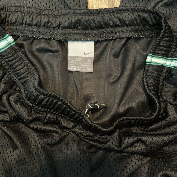 NIKE mesh Sweat pants- size XL - Picture 7 of 7